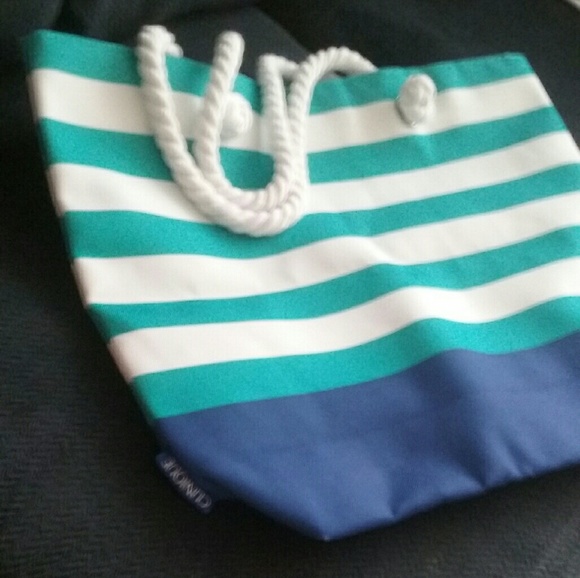 Clinique bag - Picture 2 of 2